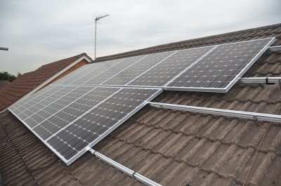 plaatsing zonnepanelen schuin dak